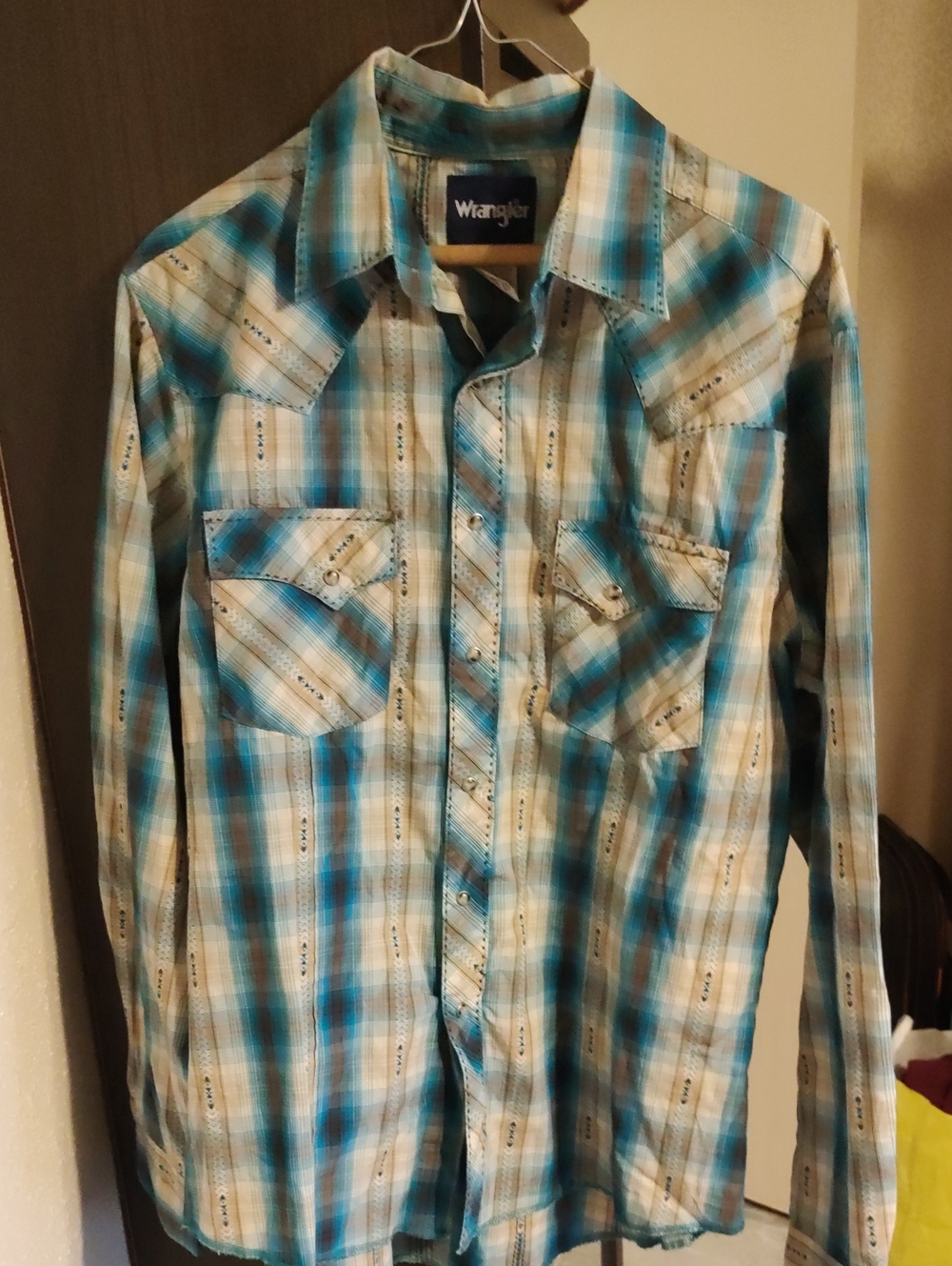 Wrangler Teal and Cream Plaid Western Button-Down Shirt